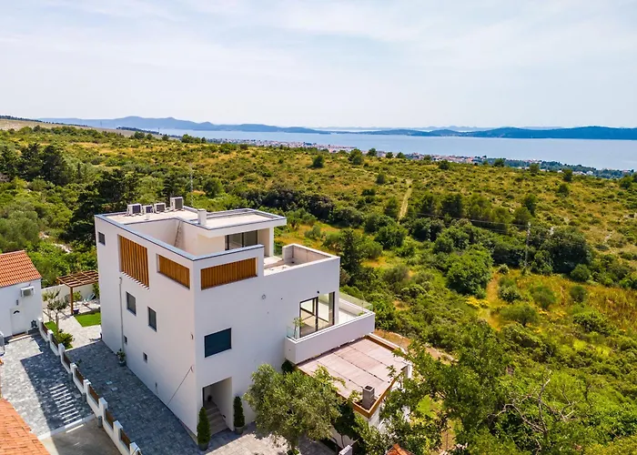 Hill Villa *