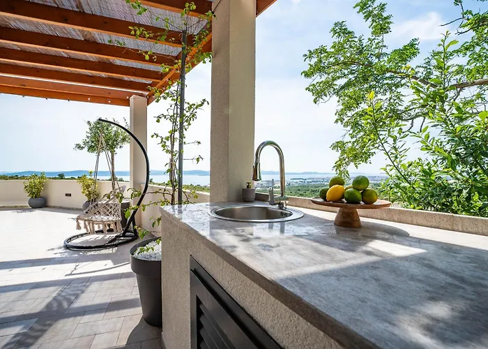 Hill Villa Zadar