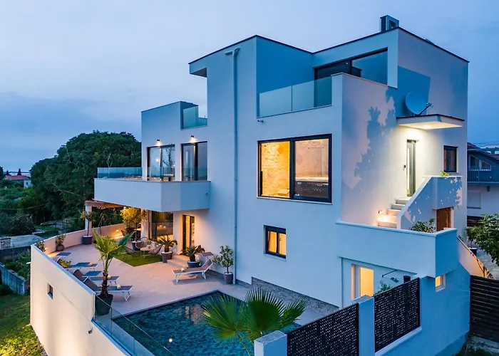 Hill Villa *
