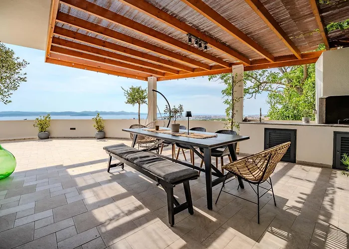 Hill Villa Zadar