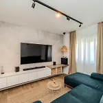 Villa Hill *