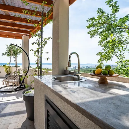 Hill Villa Zadar