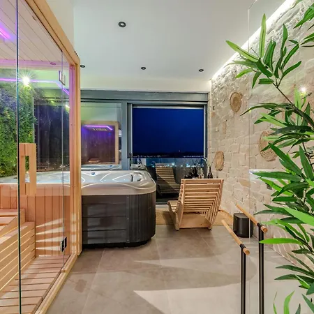Hill Villa *